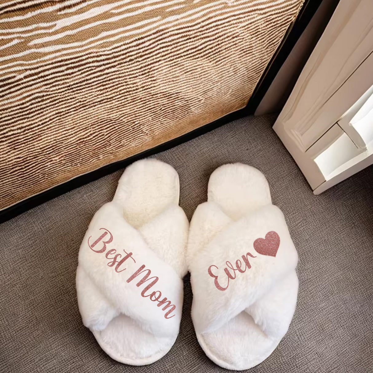 Best mom Ever gift ideas for Christmas, Birthday or Mothers Day. Custom slippers for mom.