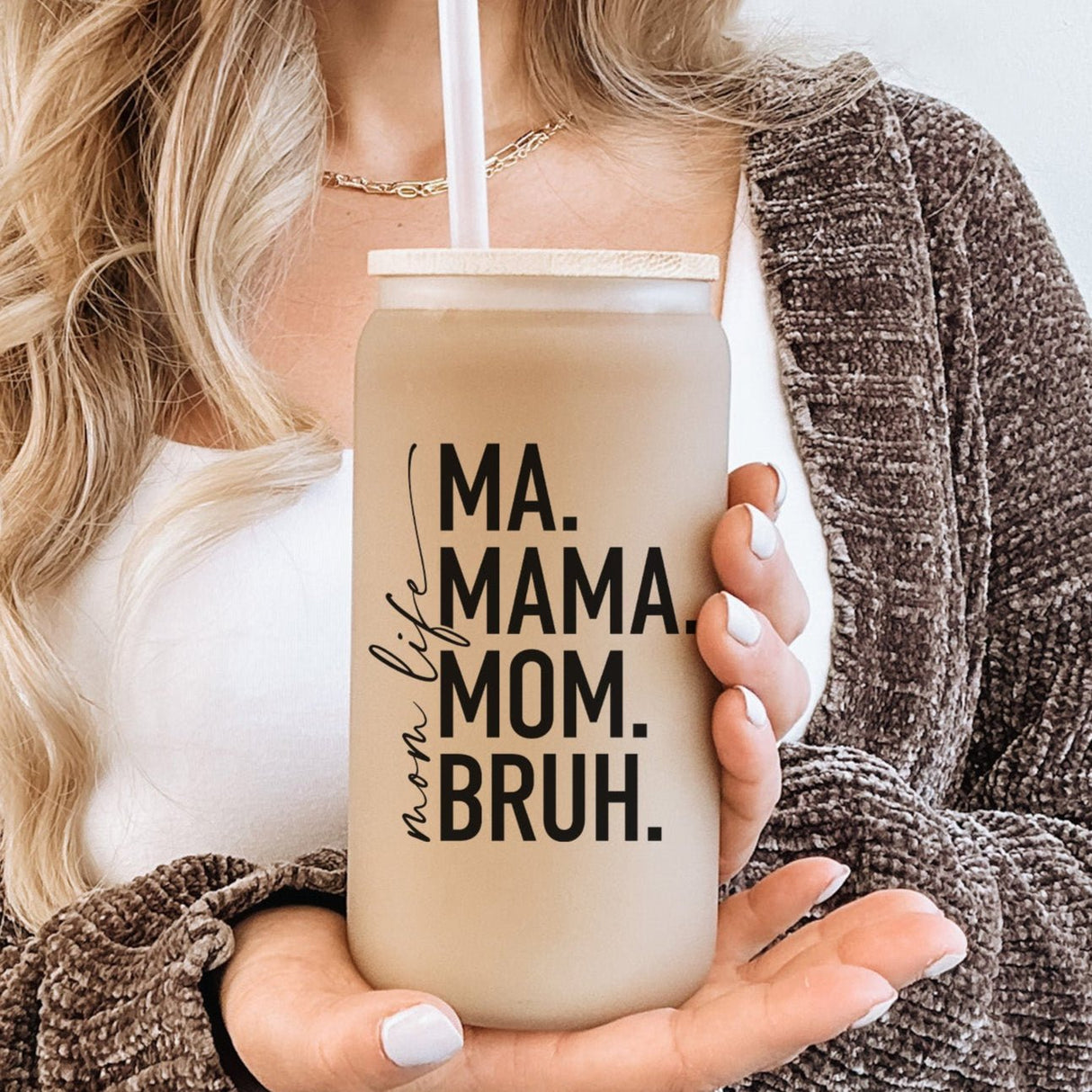 Funny Mom Life Tumbler for moms, perfect gift for new moms, Mothers Day gift, includes bamboo lid and plastic straw. Libbey glass can tumbler with mom life design, gift for her.