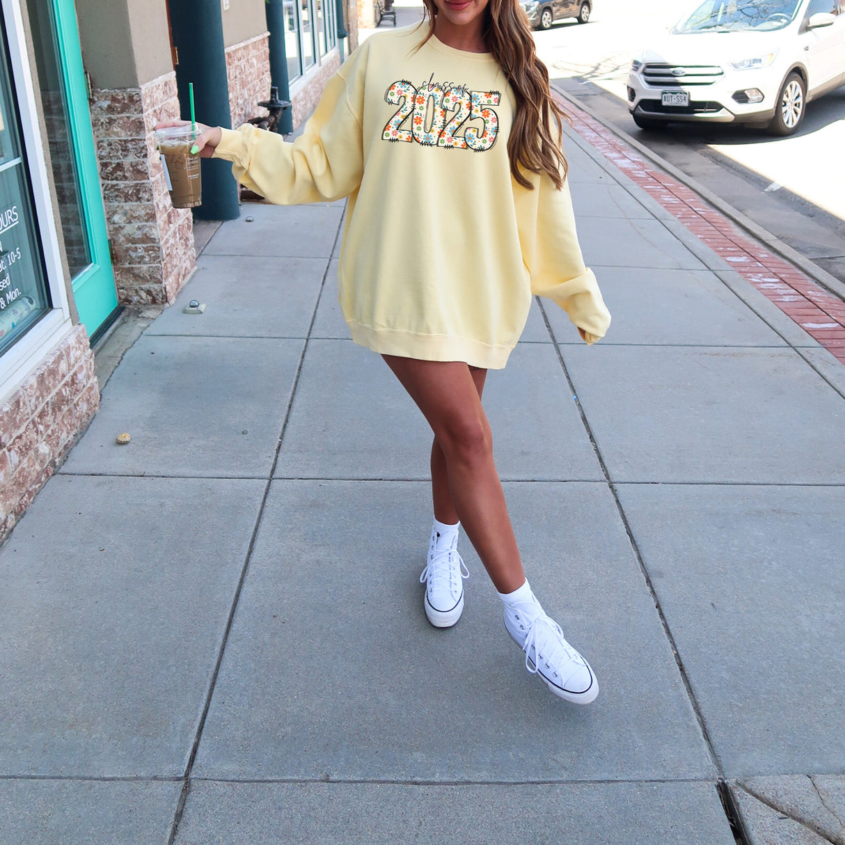 Light yellow comfort colors class of 2025 sweatshirt graduation gift for daughter, graduation gift for friend.