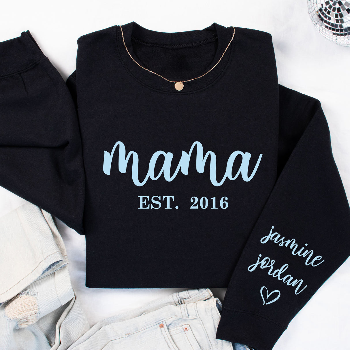 Cute cozy sweaters for mothers day with kids names and year. Thoughtful birthday or christmas gift for mom.