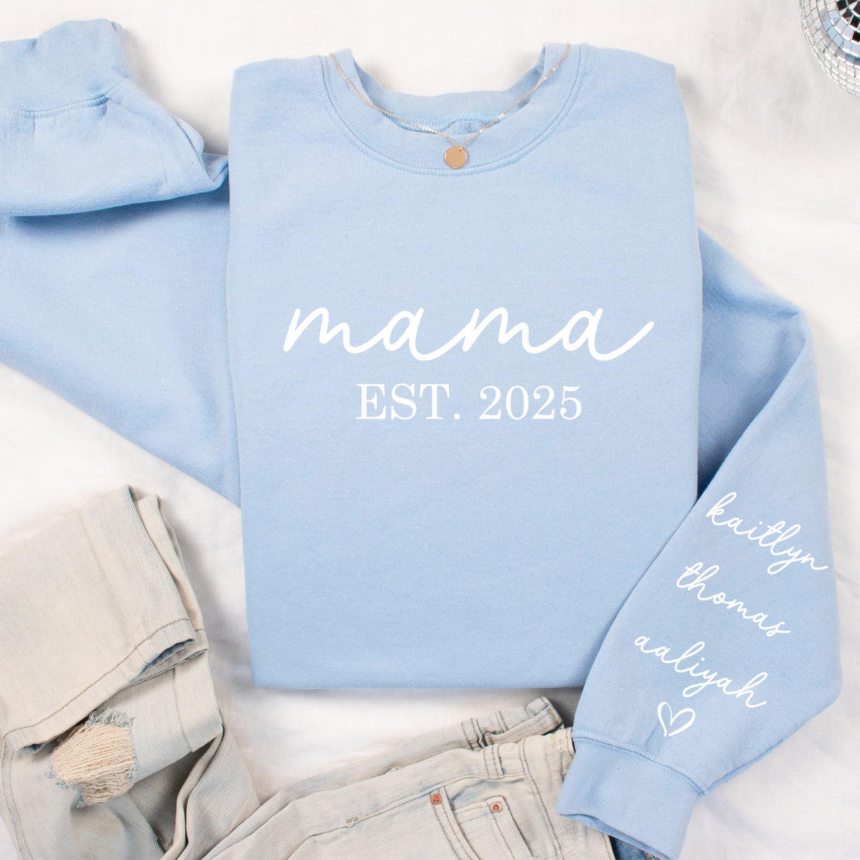 Blue personalized Mama Sweatshirt with names of children, a meaningful gift for Mother's Day, birthdays, or Christmas. Easy gift ideas for mothers day.