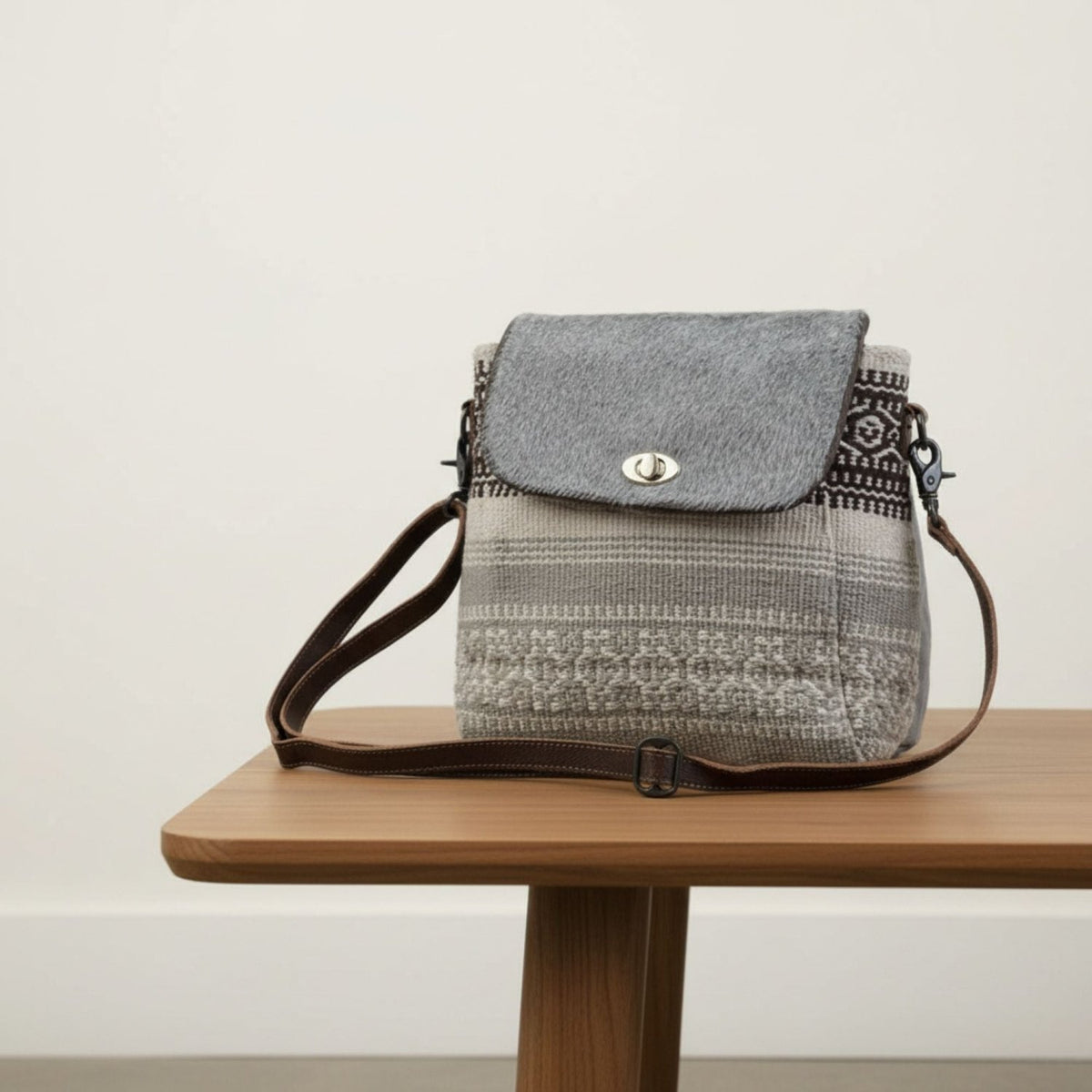 Attitude Shoulder Bag, Myra Bags, Medium - Gifts Are Blue