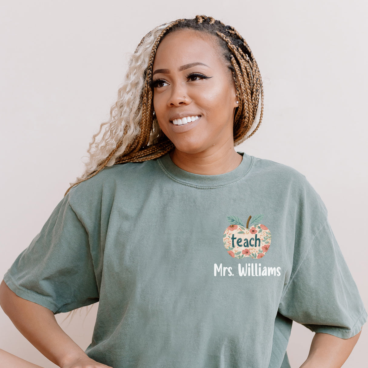 Gifts for teacher appreciation week easy. Custom teacher appreciation gift ideas. Gifts for her.