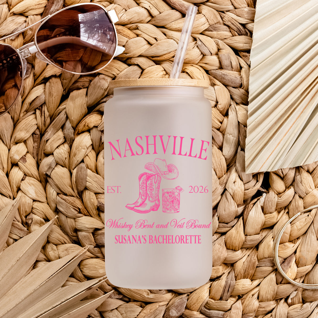 Bridal party glass cans with personalized names, designed for iced coffee, matcha, or cocktails during bachelorette trips and pre-wedding celebrations.