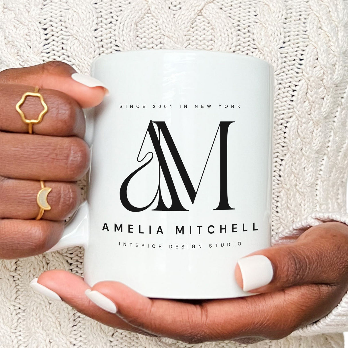 Simple gifts for brand new companies. Welcome gift to employees.