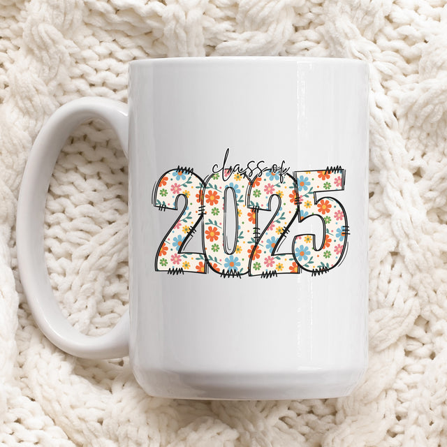 Cute simple floral Graduation Mug with Class of 2025 design. Class of 2025 coffee mug with pastel flower design, graduation gift for women.