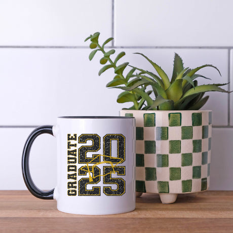 Class of 2025 graduation gift. Senior graduation coffee mug with glitter design, Class of 2025 gift for high school or college grads.