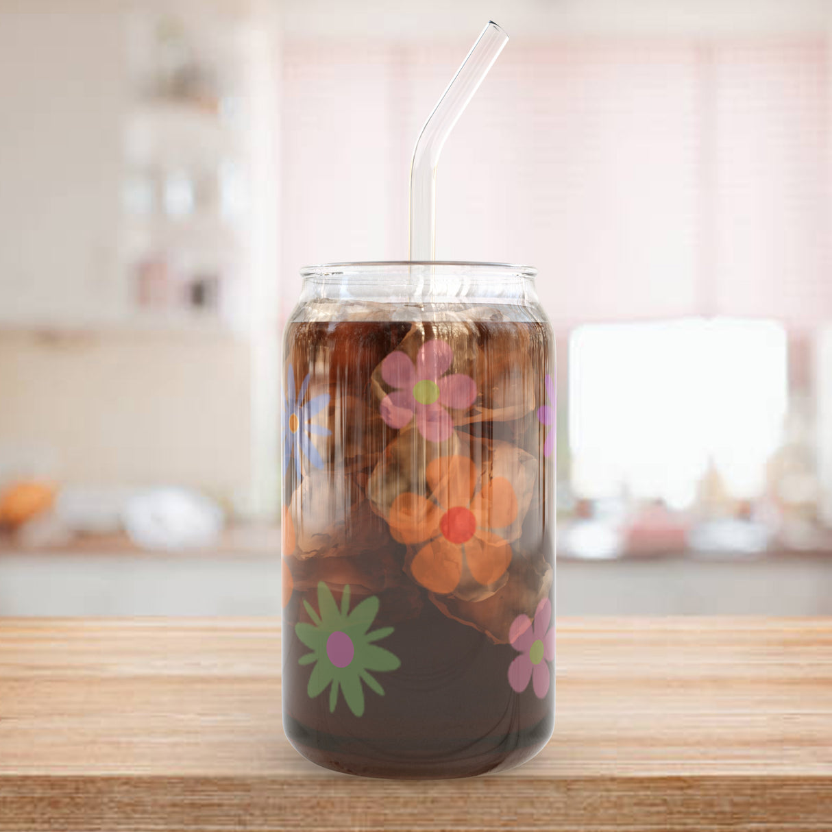 Iced coffee cup with cute retro flower design for women and girls. The glass can comes with lid and straw.