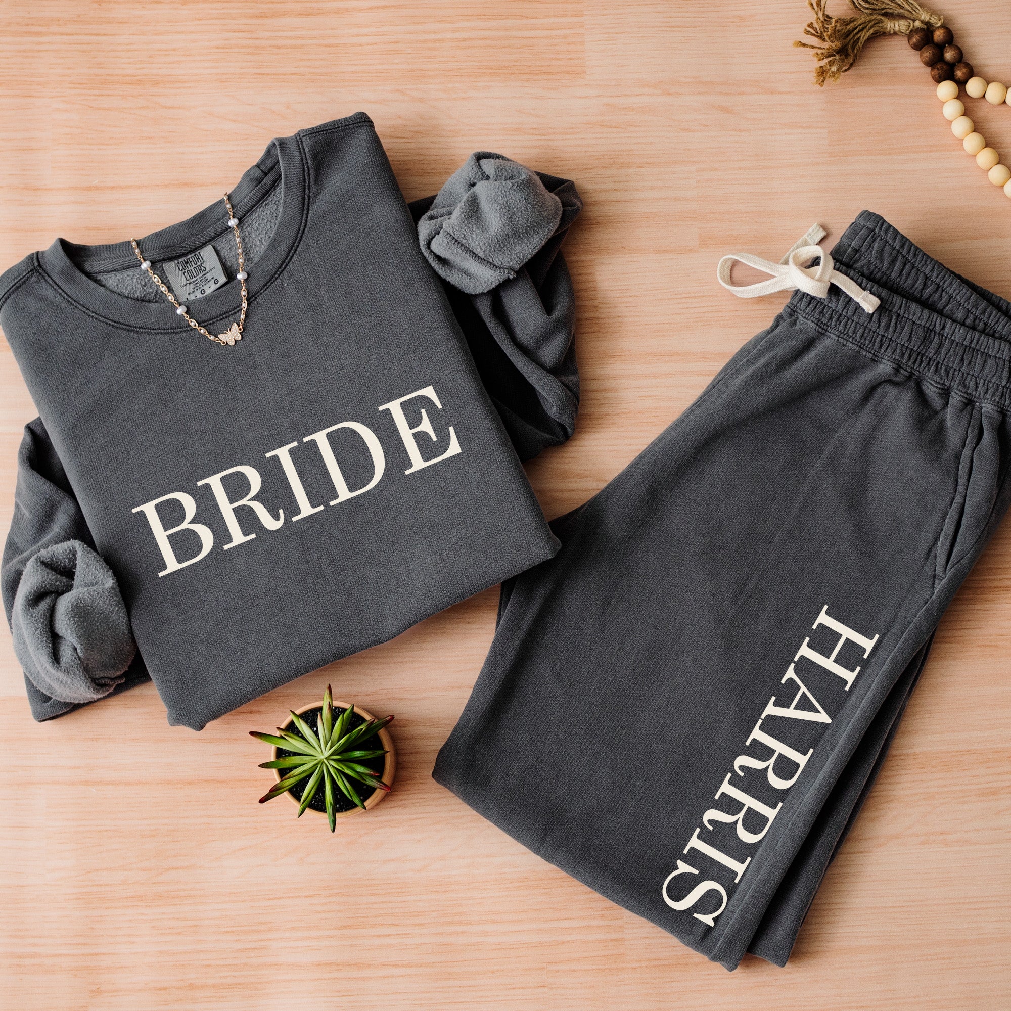 Grey Lounge wear. Bride pajamas set, New Bride Lounge set.