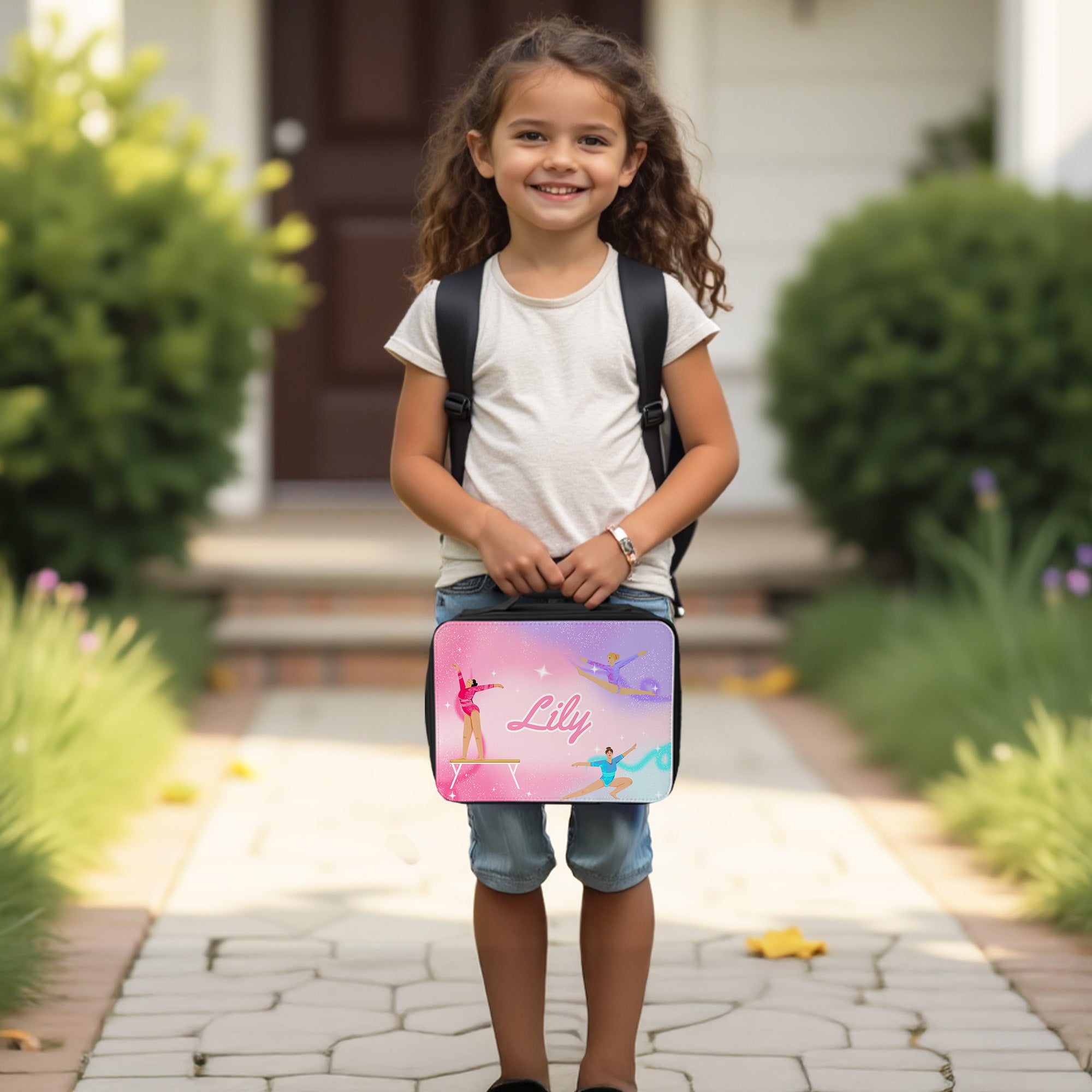 This gymnastics lunch box and water bottle with name is as perfect gift for first day or back to school. 
