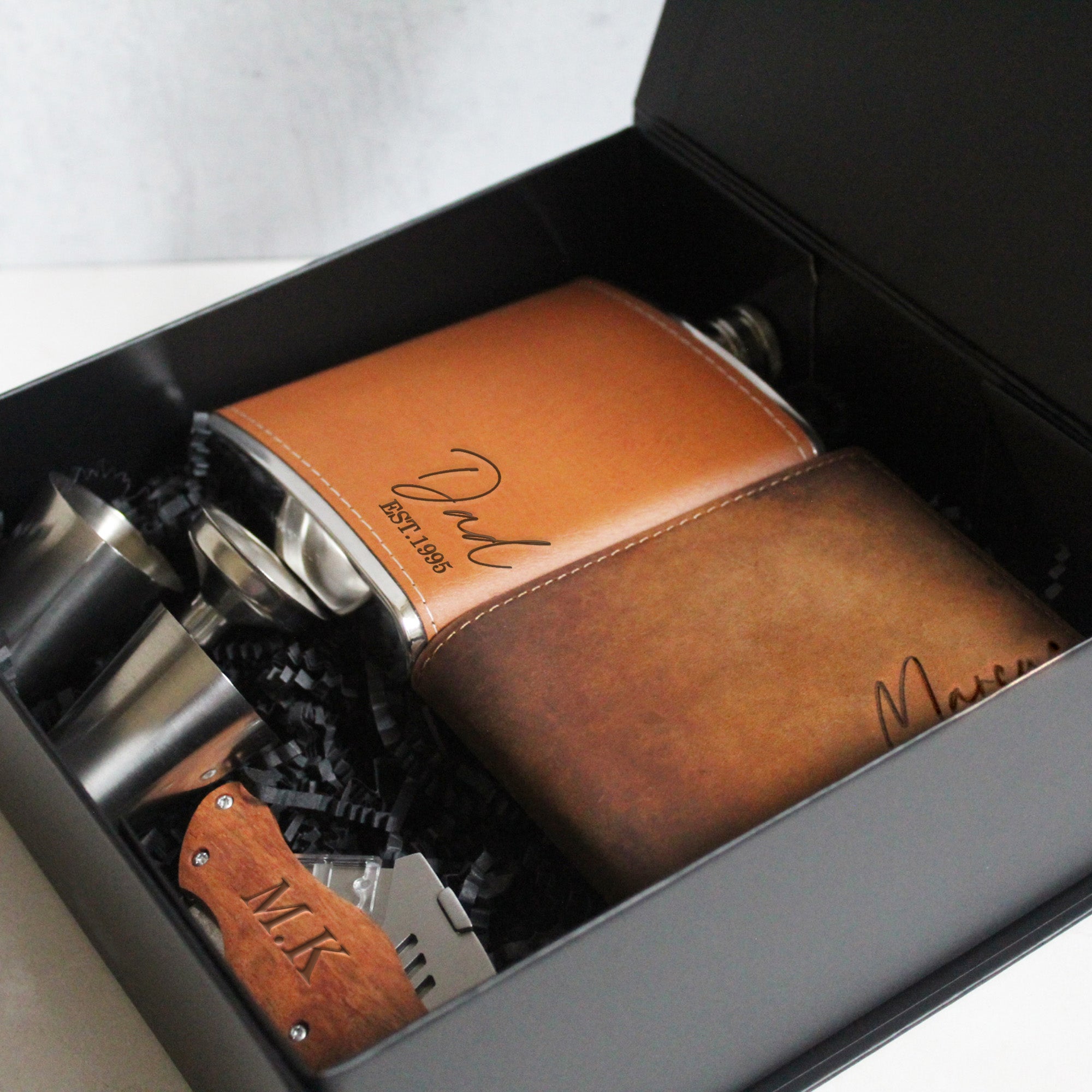 Dad gift box ideas from daughter and son including personalized gifts, ideal for birthday, Fathers Day, or holiday celebrations.