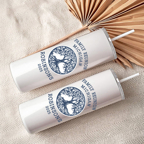 A personalized family tree tumbler featuring custom text, perfect for family reunion keepsakes and unique gift ideas.