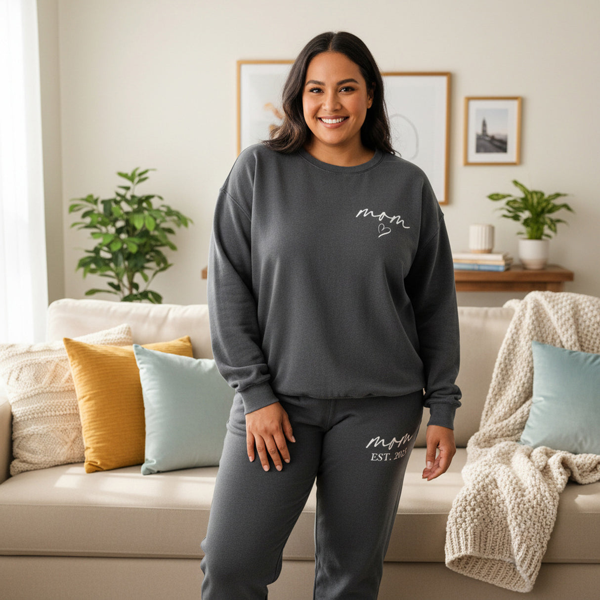Comfort Colors Personalized Mom Lounge Set, Custom Loungewear Gift for Her and Mother’s Day