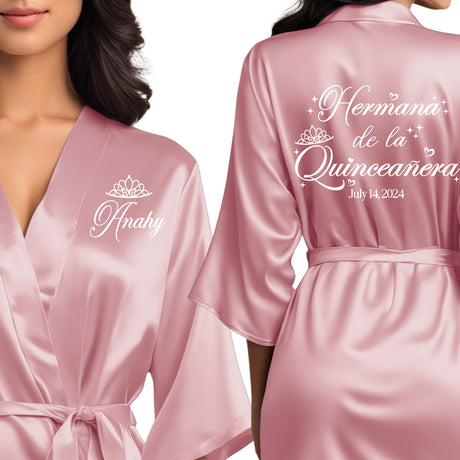 Personalized rose pink quinceanera robes with white design. Hermana de la quinceanera getting ready robes.