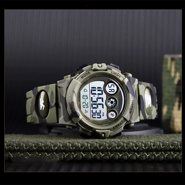 Boys Digital Military Sports Watch, 50M Water Resistant, 7 to 11 year olds, Gift Box, 1547, Lifestyle, Army Green Camo