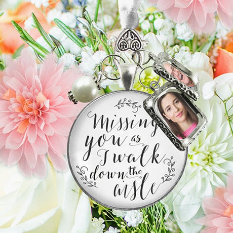 Wedding Bouquet Charm for Missing Loved Ones, Silver/White Pearl 2 Frames